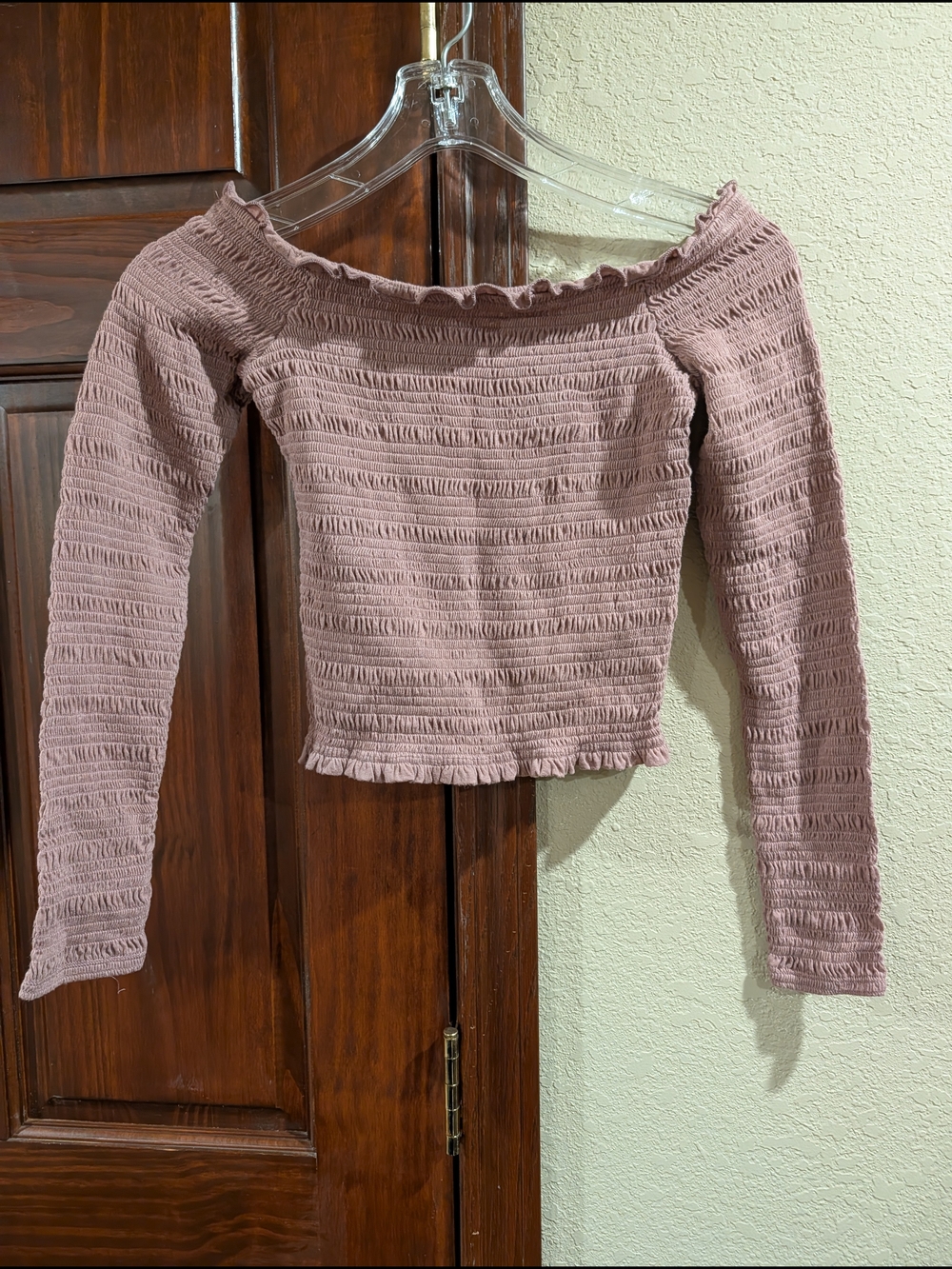 Aeropostale Blush Pink Smocked Long Sleeve Crop Top